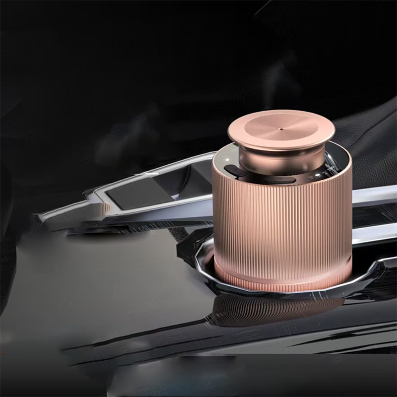 Metalowy, przenośny, ładowalny – Car Fragrance Diffuser recenzja i cena